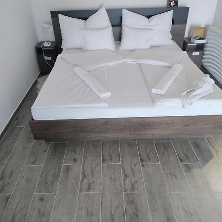 Haban Lux Apartmanhaz Apartment *